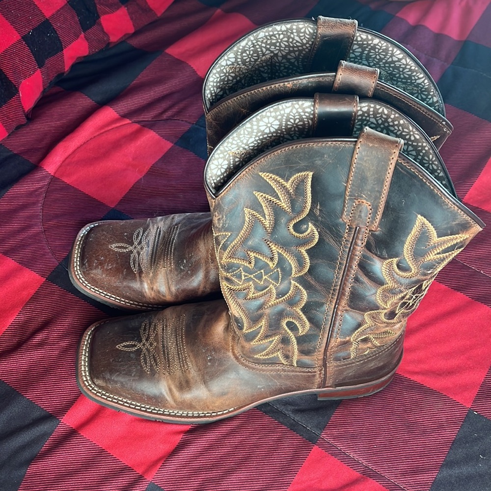Laredo womens cowboy boots